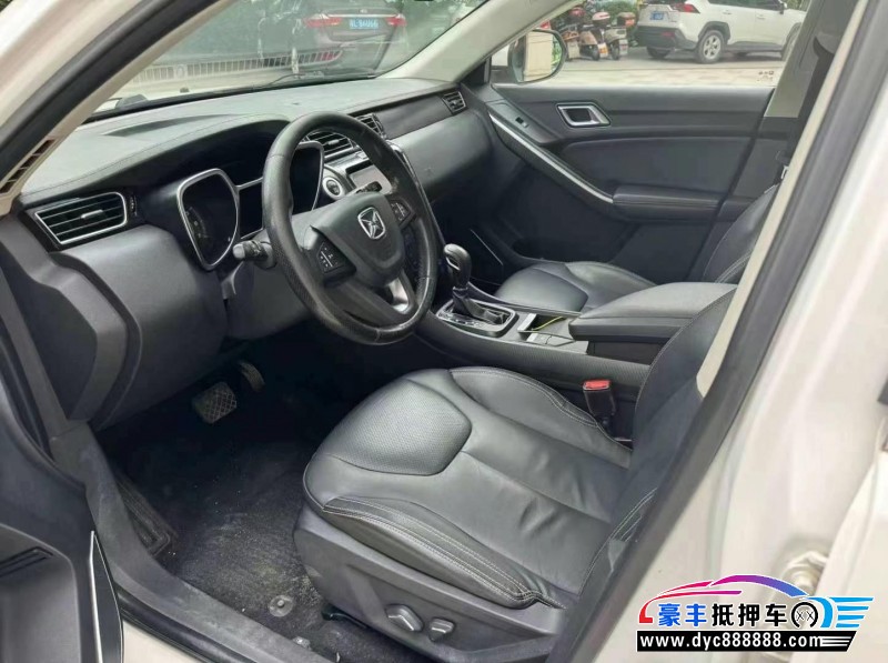 17年江铃驭胜轿车抵押车出售