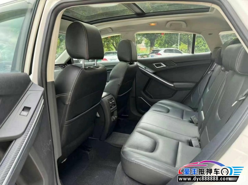 17年江铃驭胜轿车抵押车出售