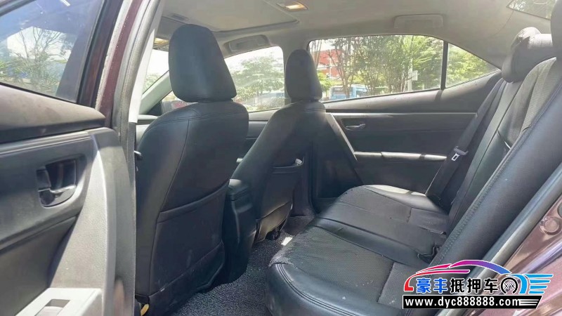 17年丰田雷凌轿车抵押车出售