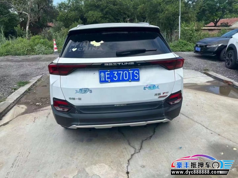 22年奔腾T77轿车抵押车出售