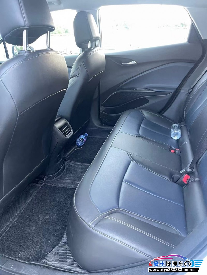 22年别克微蓝轿车抵押车出售