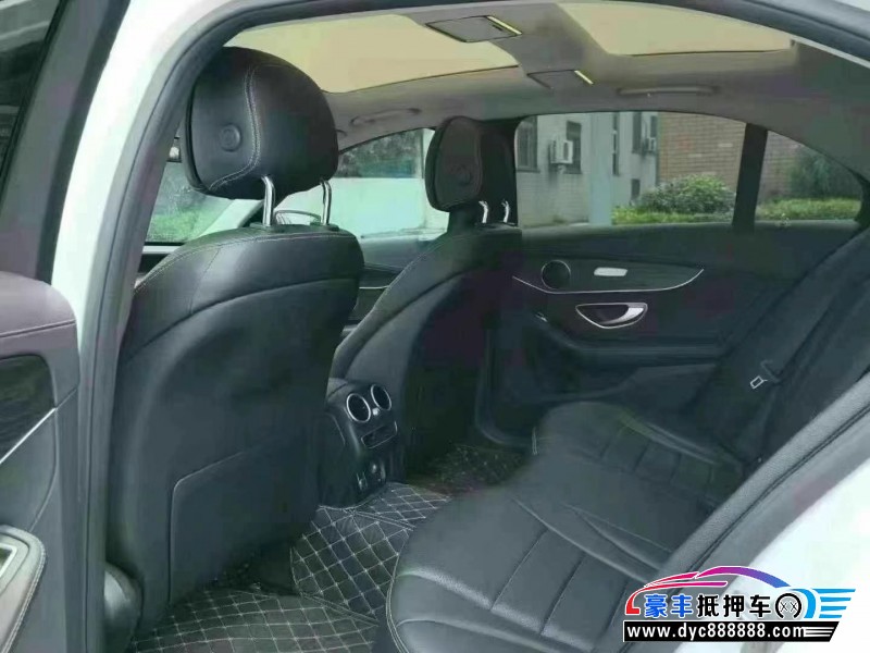 21年奔驰C轿车抵押车出售