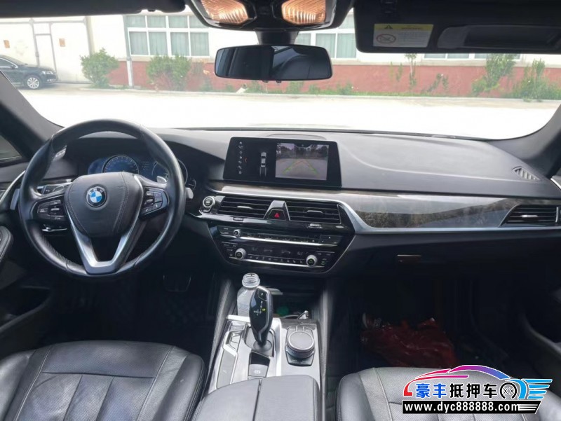 18年宝马5系轿车抵押车出售