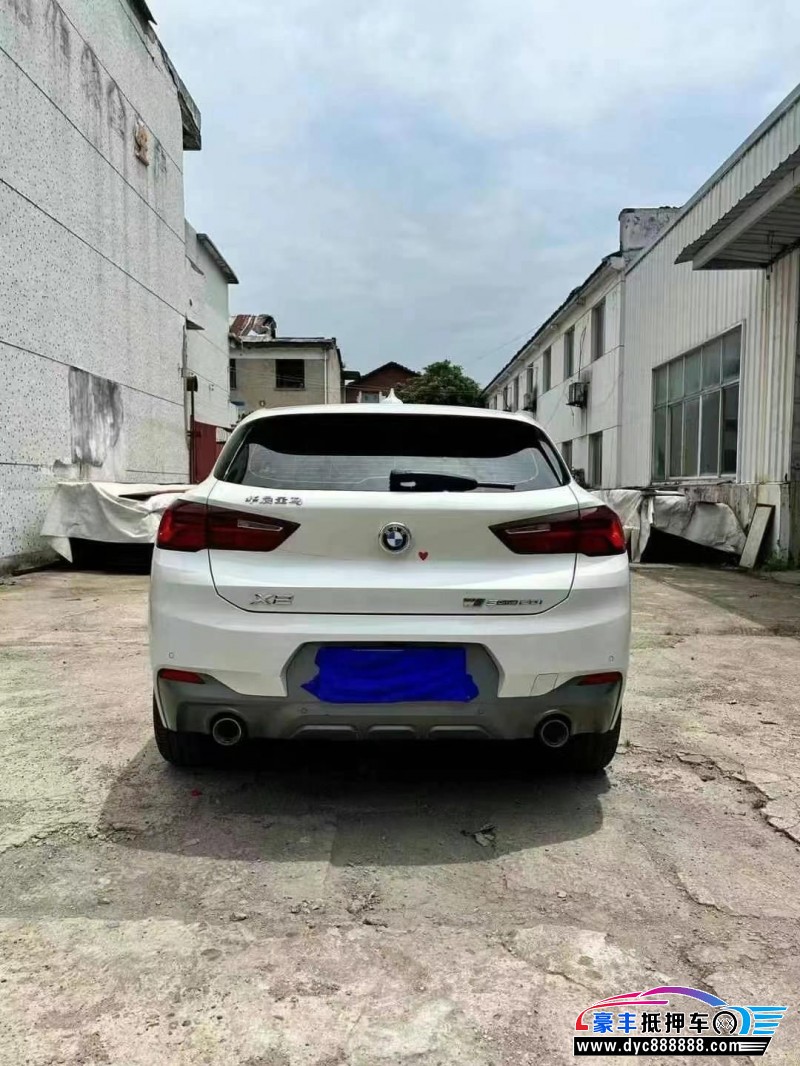 21年宝马X2轿车抵押车出售