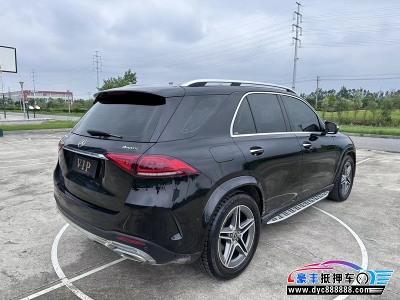 20年奔驰GLE轿车抵押车出售