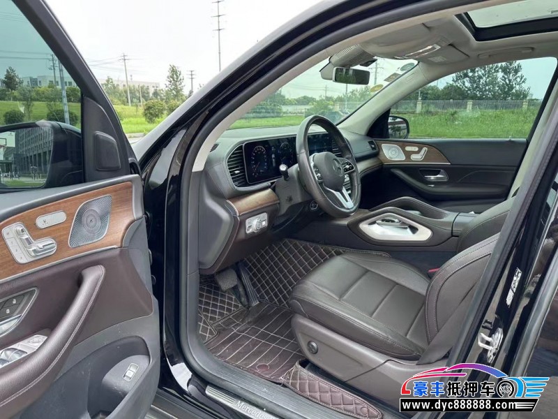 20年奔驰GLE轿车抵押车出售