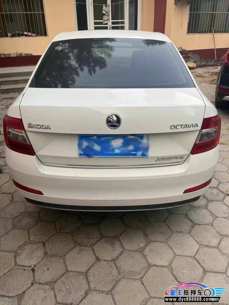 17年斯柯达明锐轿车抵押车出售