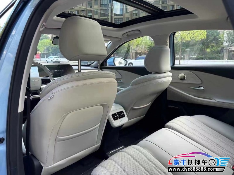 24年奇瑞风云轿车抵押车出售