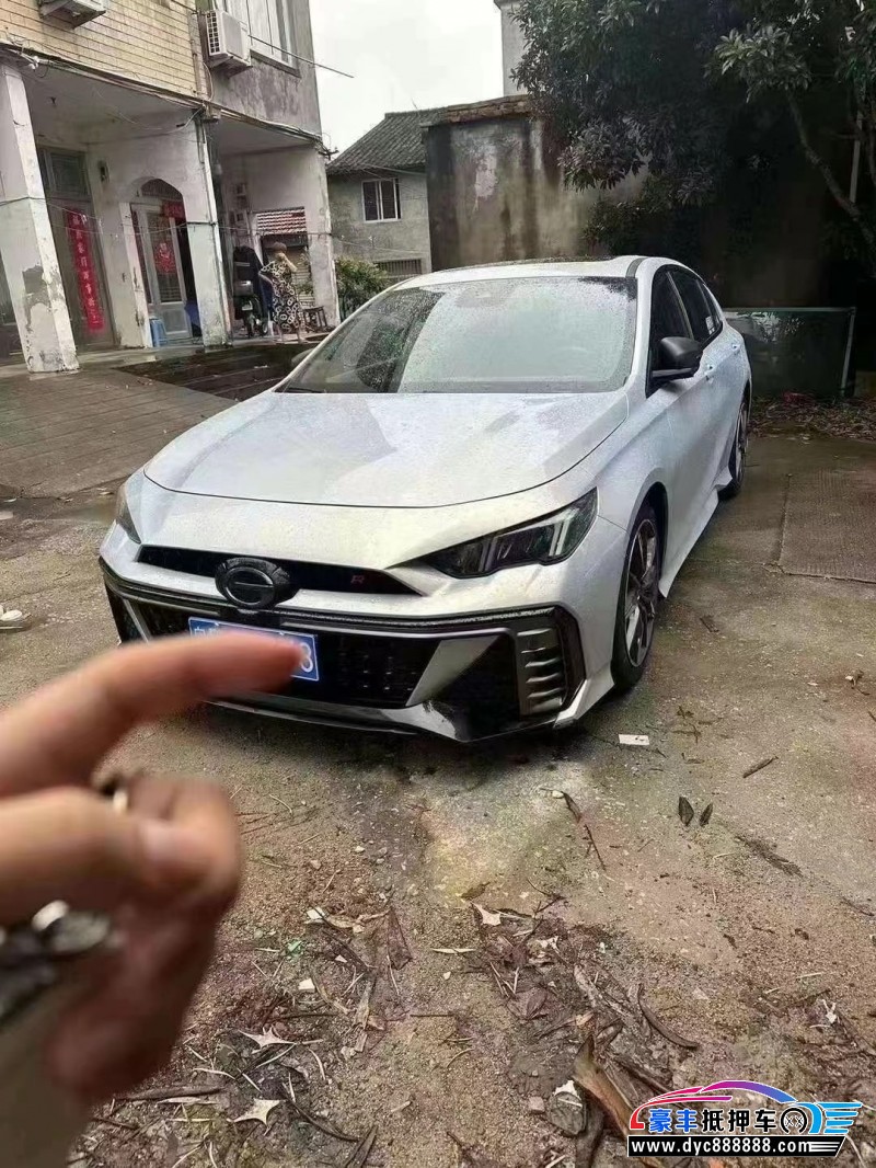 23年传祺影豹轿车抵押车出售