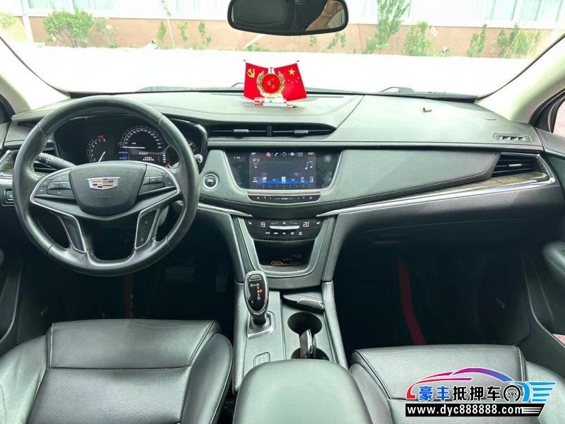 17年凯迪拉克XT5轿车抵押车出售