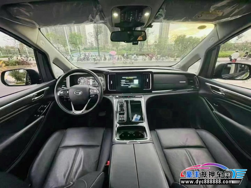 22年传祺M8轿车抵押车出售