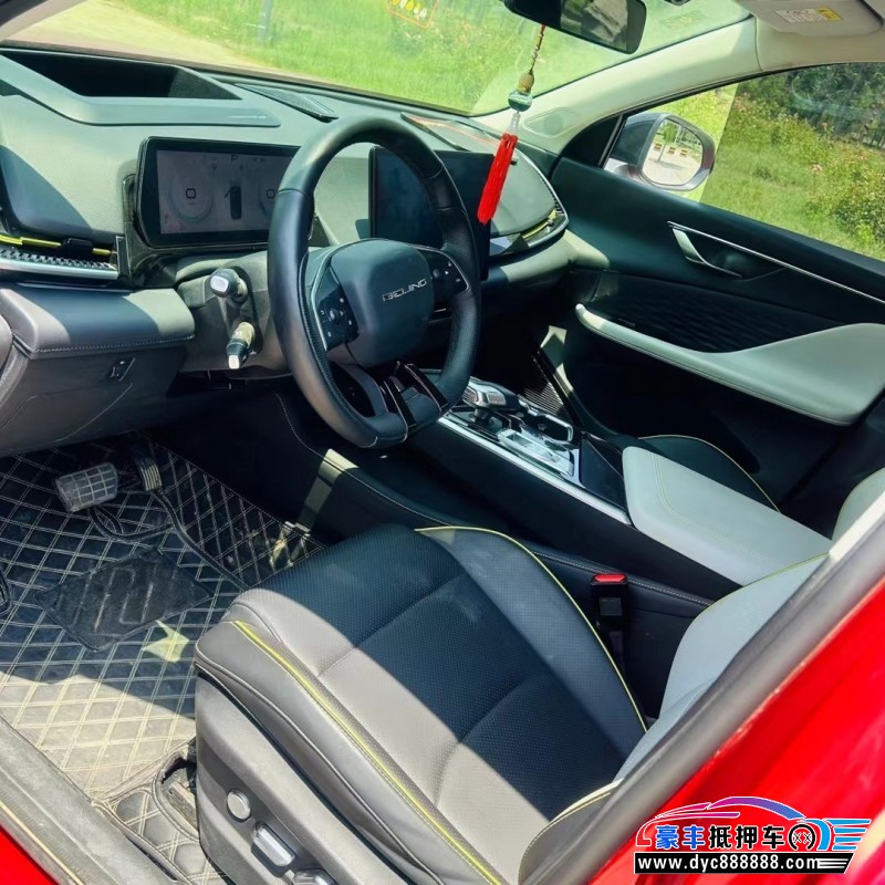 22年北汽制造魔方轿车抵押车出售