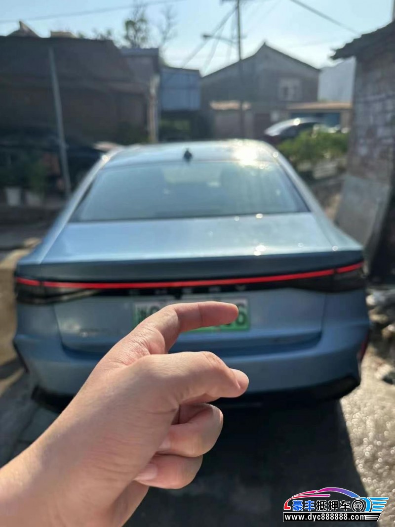 24年奇瑞风云轿车抵押车出售