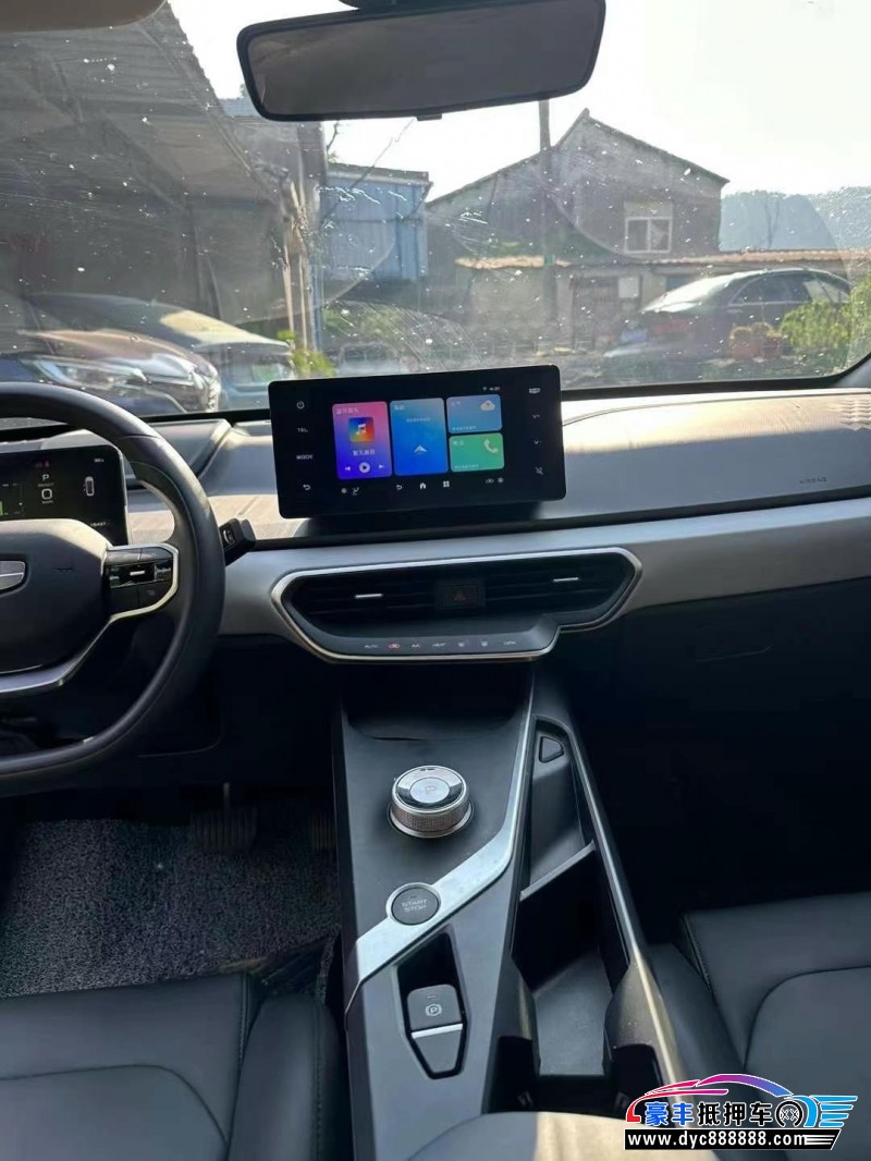 23年吉利几何轿车抵押车出售