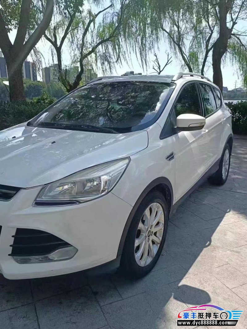 16年福特翼虎轿车抵押车出售