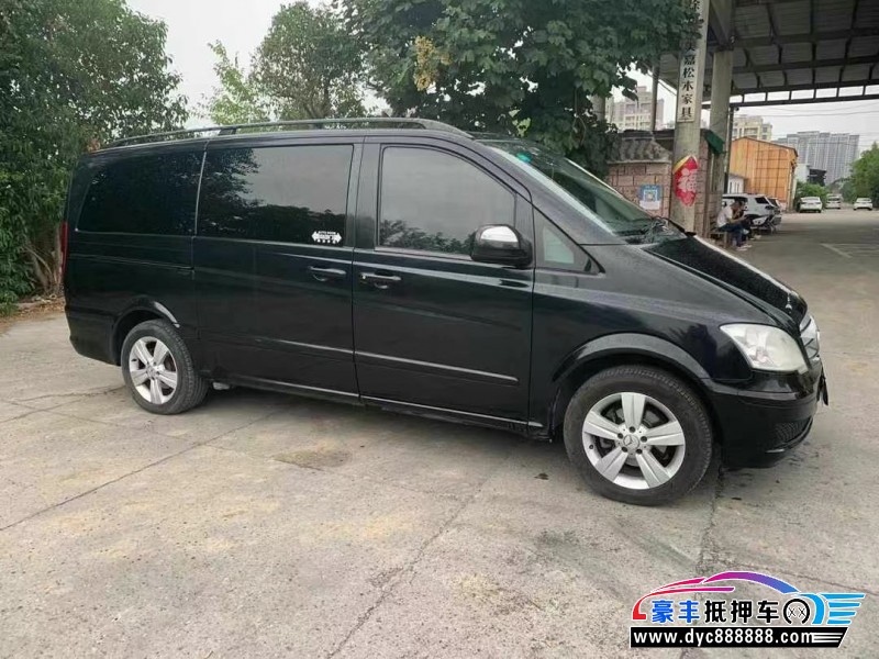 13年奔驰唯雅诺MPV抵押车出售