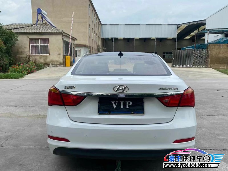 16年现代名图轿车抵押车出售