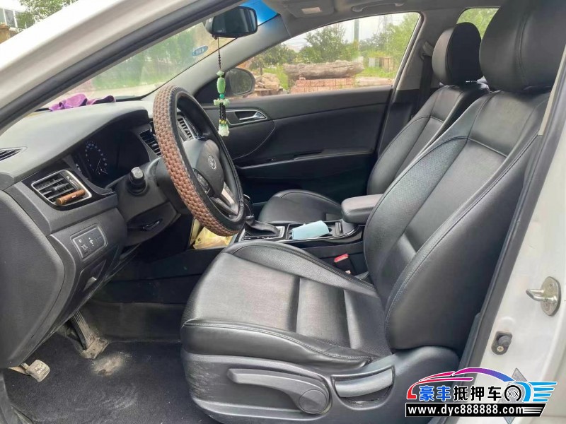 16年现代名图轿车抵押车出售