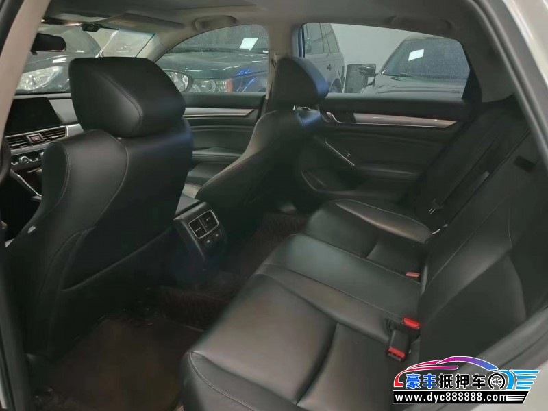 23年本田雅阁轿车抵押车出售