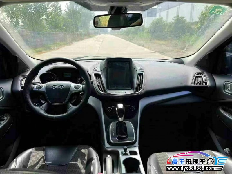 14年福特翼虎轿车抵押车出售