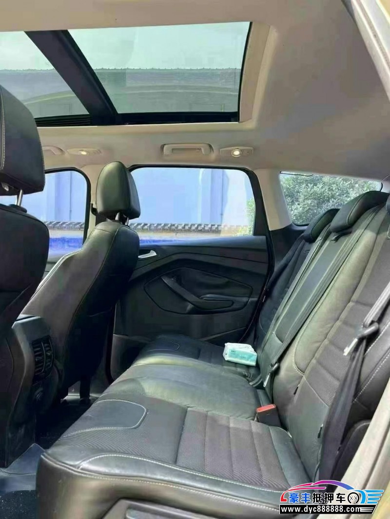 14年福特翼虎轿车抵押车出售