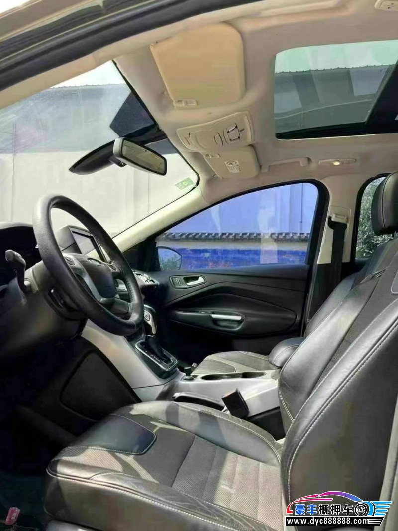 14年福特翼虎轿车抵押车出售