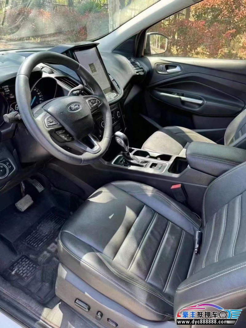 19年福特翼虎轿车抵押车出售