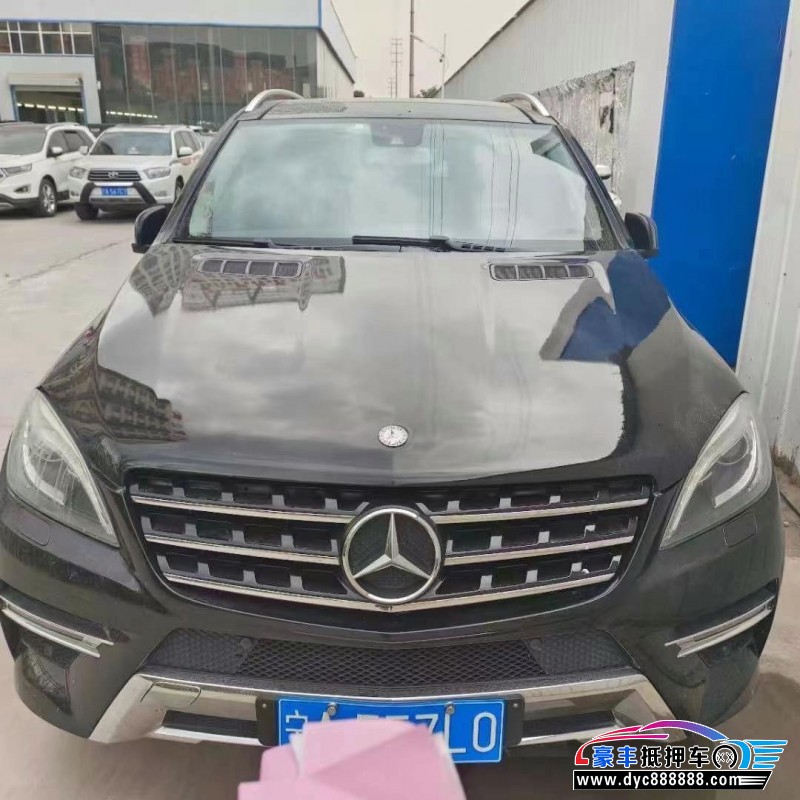 14年奔驰ML轿车抵押车出售