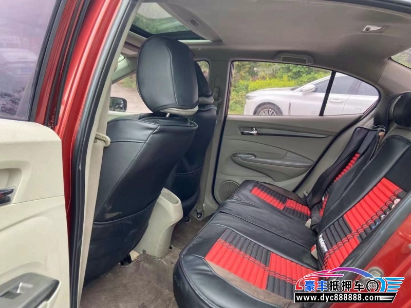 12年本田锋范轿车抵押车出售