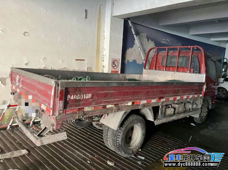 21年福田平板轿车抵押车出售