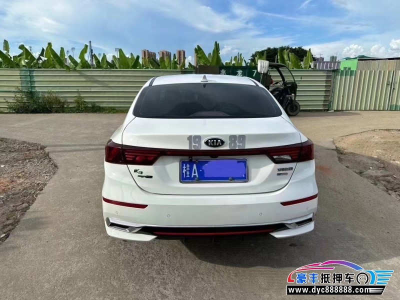 20年起亚K3轿车抵押车出售