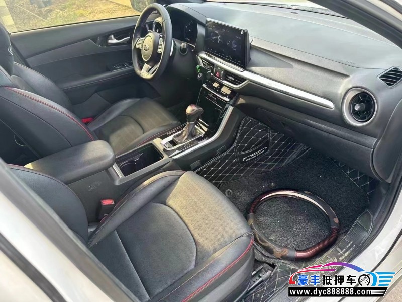 20年起亚K3轿车抵押车出售