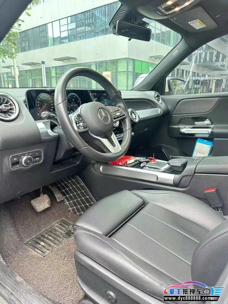 20年奔驰GLB轿车抵押车出售