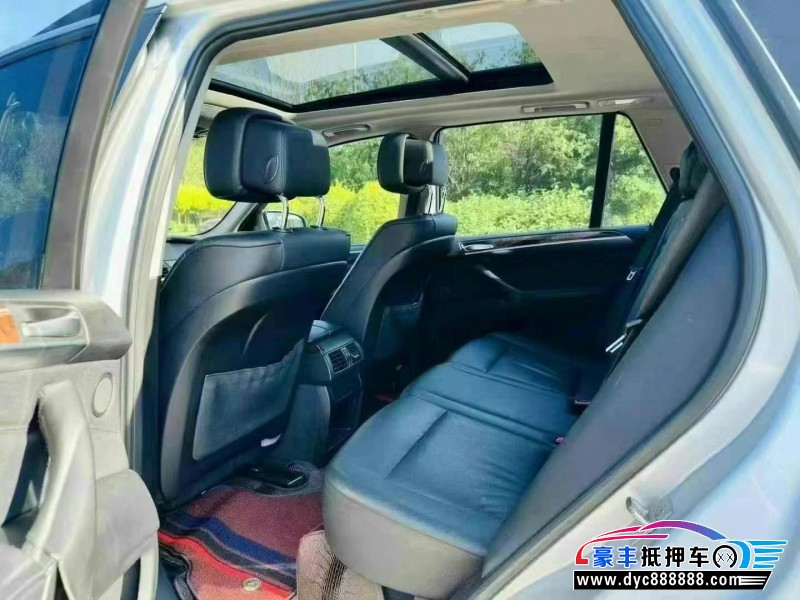 13年宝马X5轿车抵押车出售