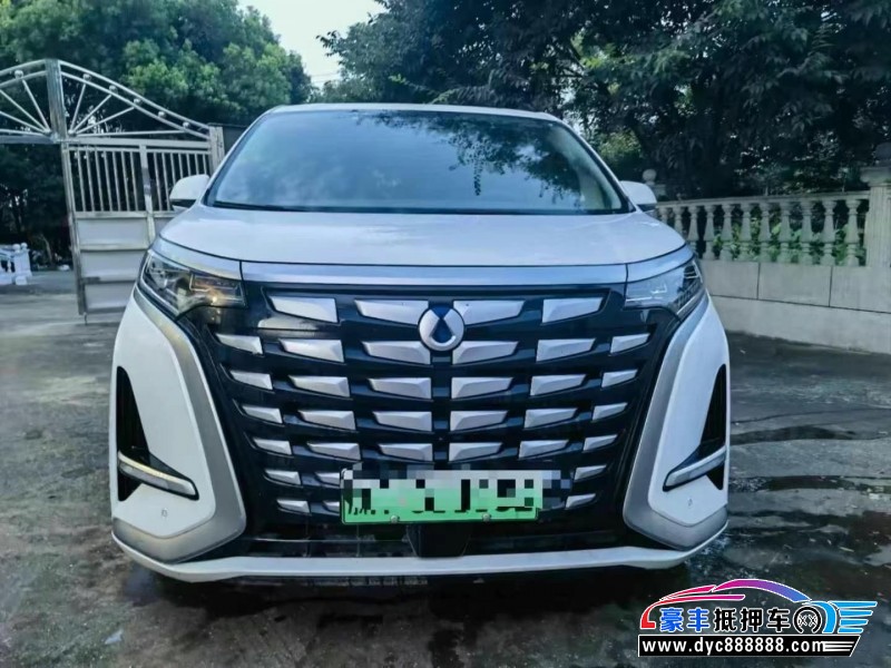 23年腾势D9轿车抵押车出售