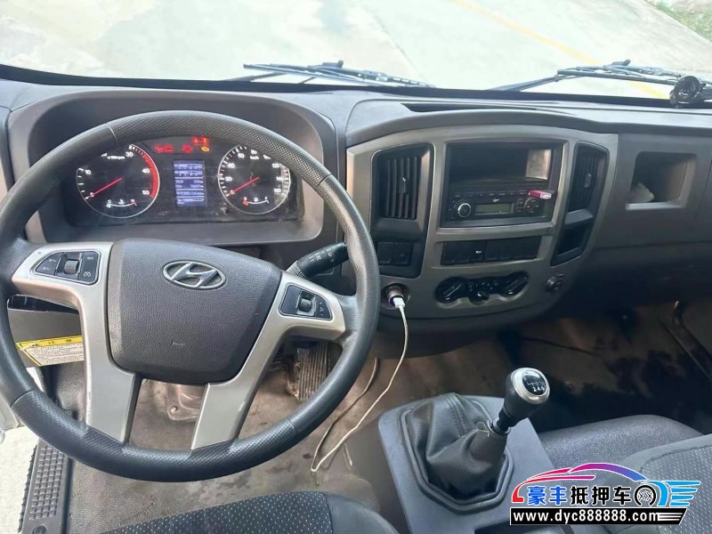 21年厢货厢货轿车抵押车出售