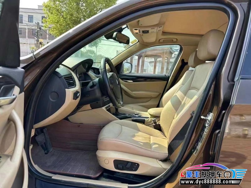 11年宝马X1轿车抵押车出售