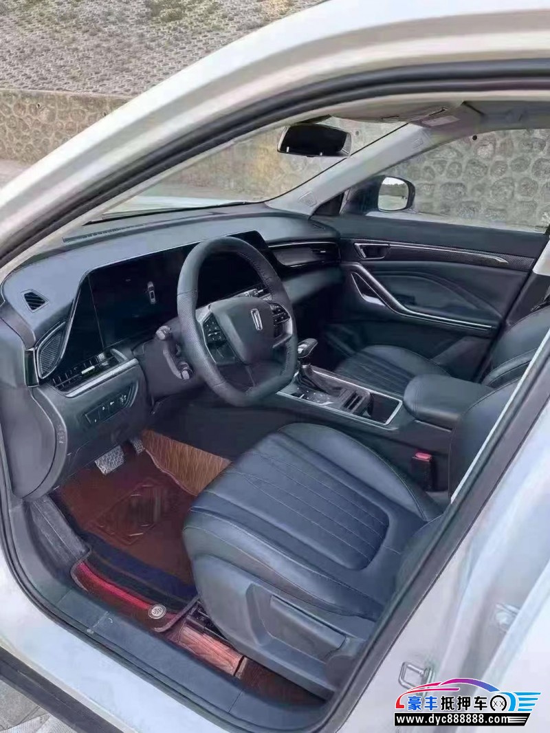 24年奔腾T55轿车抵押车出售