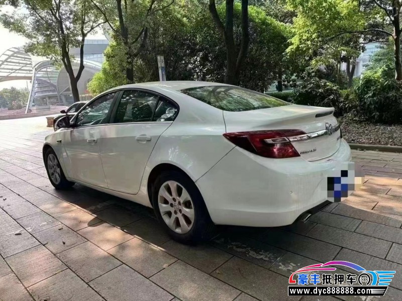 16年别克君威轿车抵押车出售