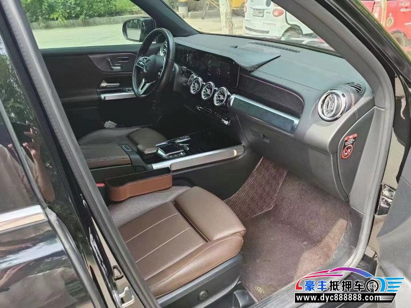 20年奔驰GLB轿车抵押车出售