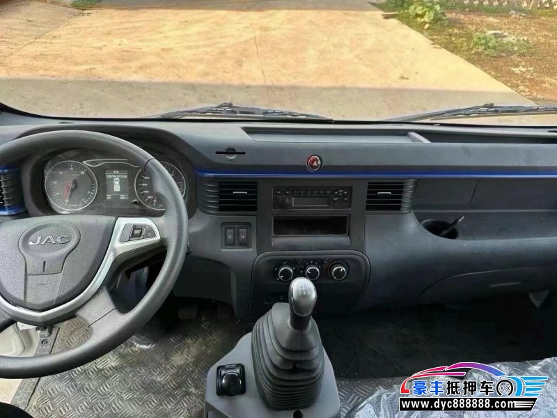 23年江淮骏铃轿车抵押车出售