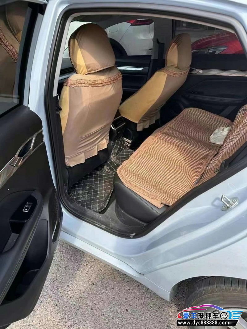 23年吉利帝豪轿车抵押车出售