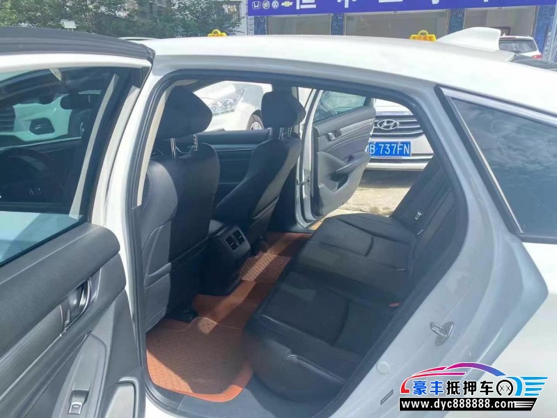 20年本田雅阁轿车抵押车出售