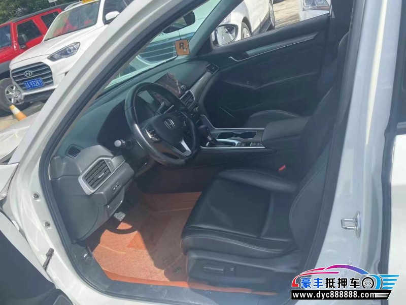 20年本田雅阁轿车抵押车出售