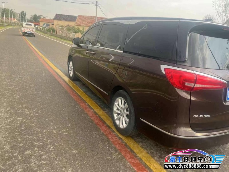 17年别克GL8轿车抵押车出售