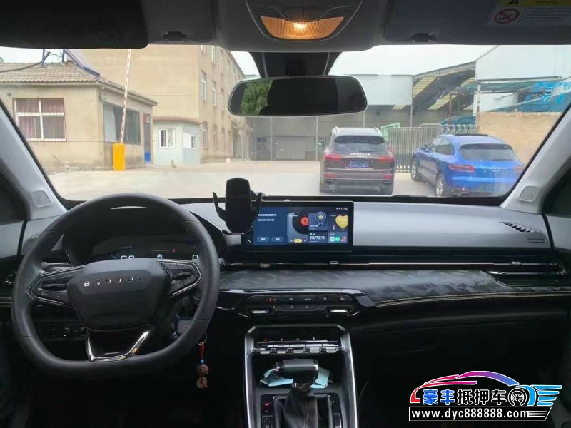 20年宝骏RS3轿车抵押车出售