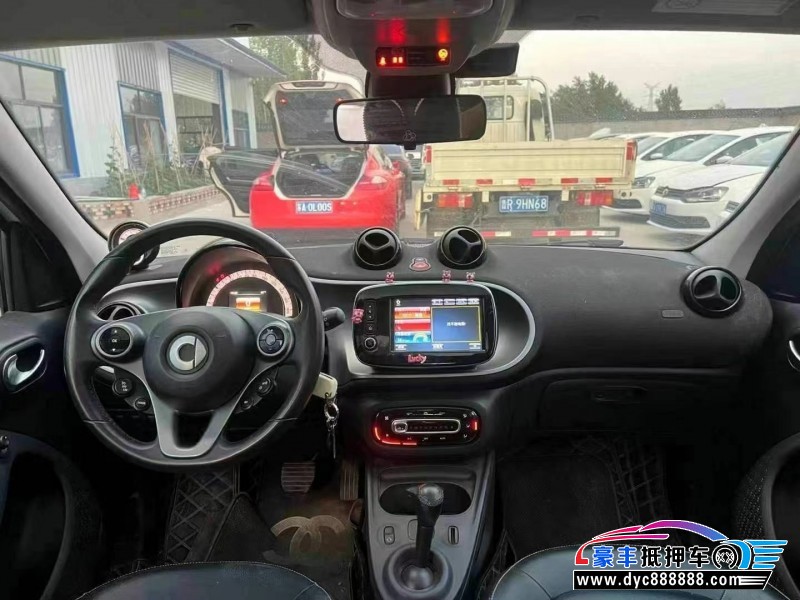 19年奔驰smart轿车抵押车出售