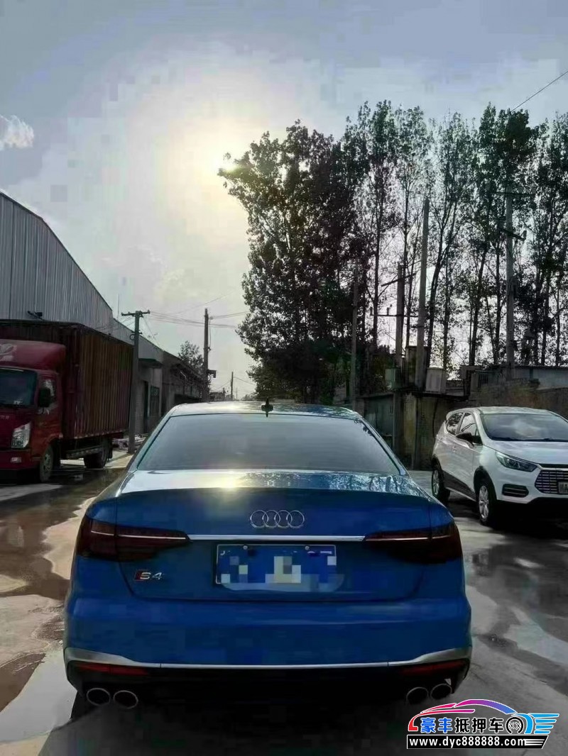 21年奥迪S4轿车抵押车出售