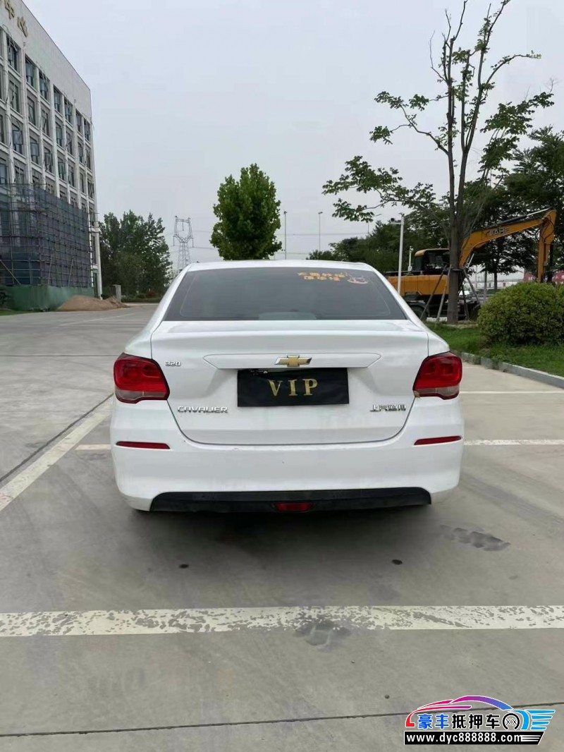 18年雪佛兰科沃兹轿车抵押车出售