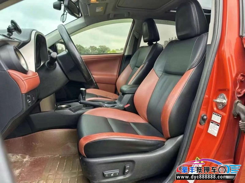 14年丰田RAV4轿车抵押车出售